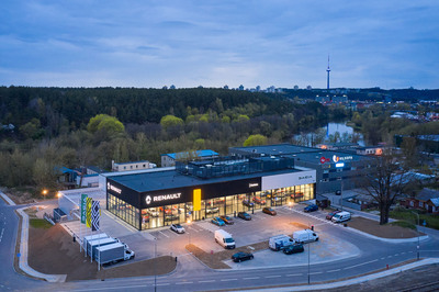 Naujasis „Renault“ ir „Dacia“ automobilių centras jau atvėrė duris