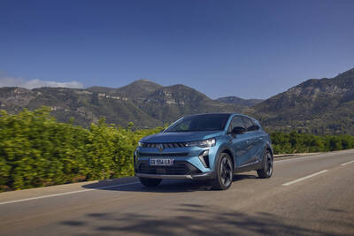 DABAR „SYMBIOZ“ MODELIUOSE MONTUOJAMA GALIOS PAVARA „ECO-G 120“, PAPILDANTI SĖKMINGO AUTOMOBILIO FORMULĘ