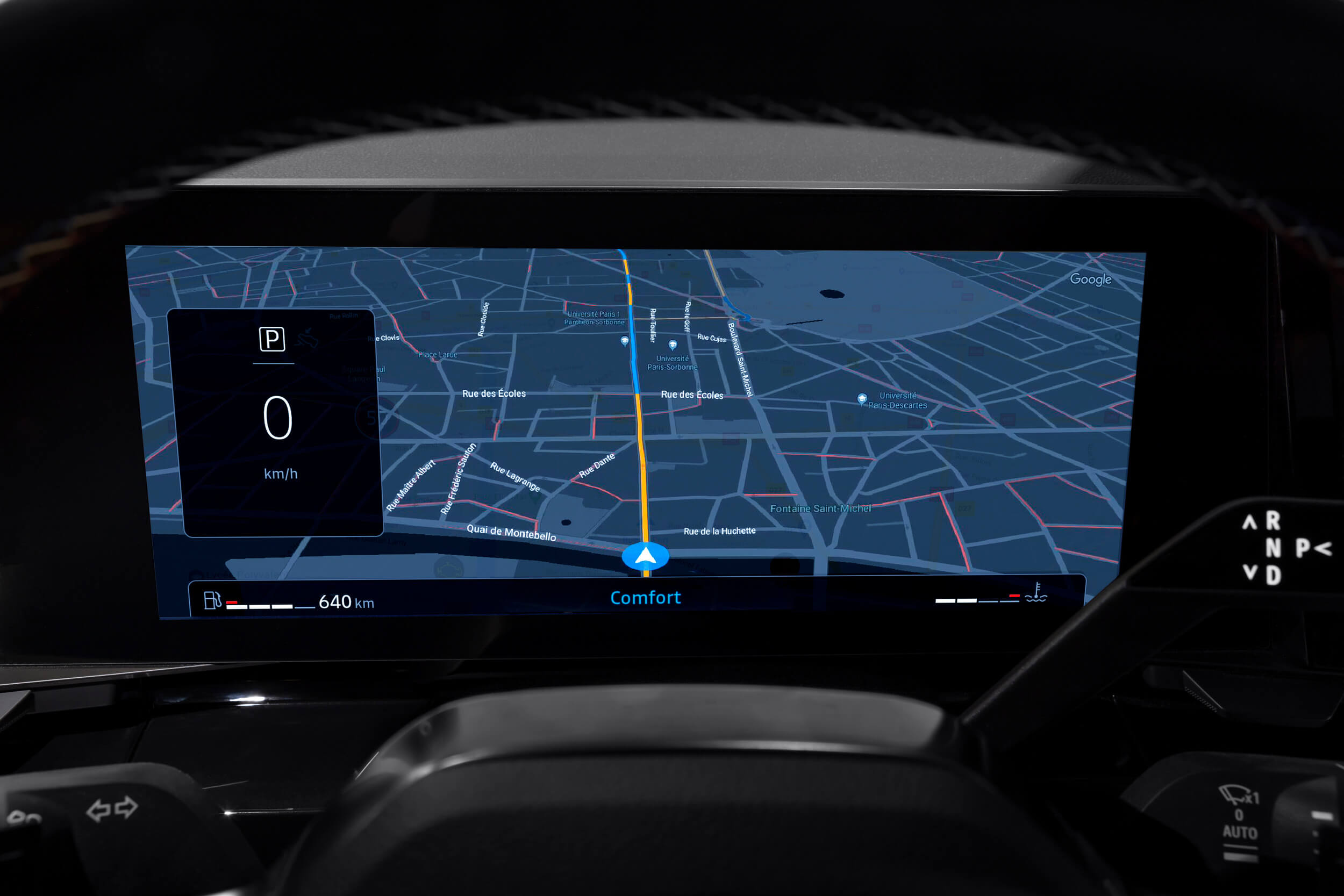 Renault Austral skaitmeninis prietaisų skydelis su navigacijos žemėlapio rodiniu